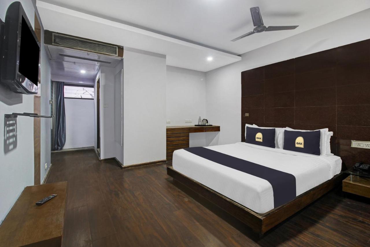 Townhouse Oak The Margi Hotel Near Yosufguda Metro Station Hyderabad Luaran gambar