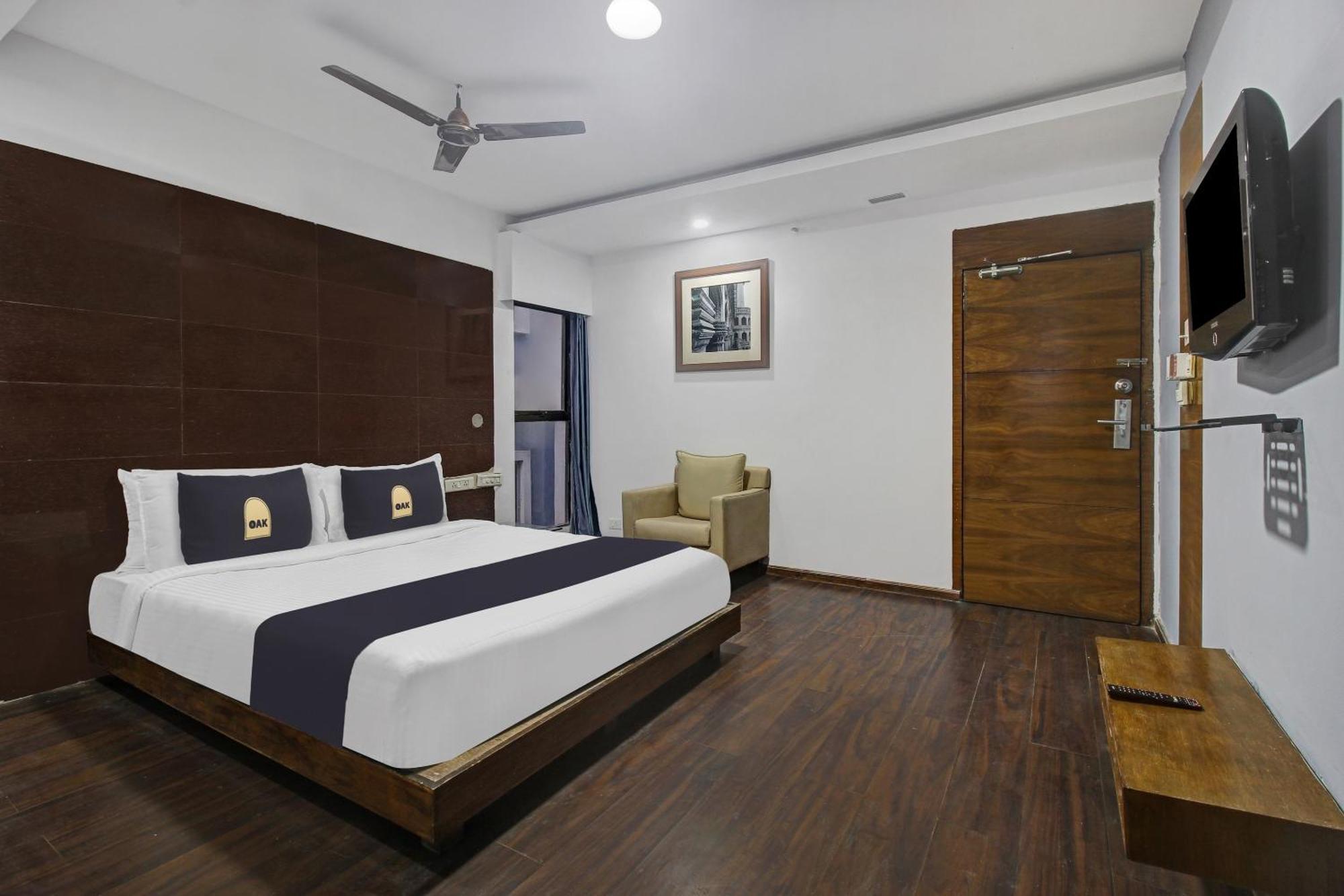 Townhouse Oak The Margi Hotel Near Yosufguda Metro Station Hyderabad Luaran gambar