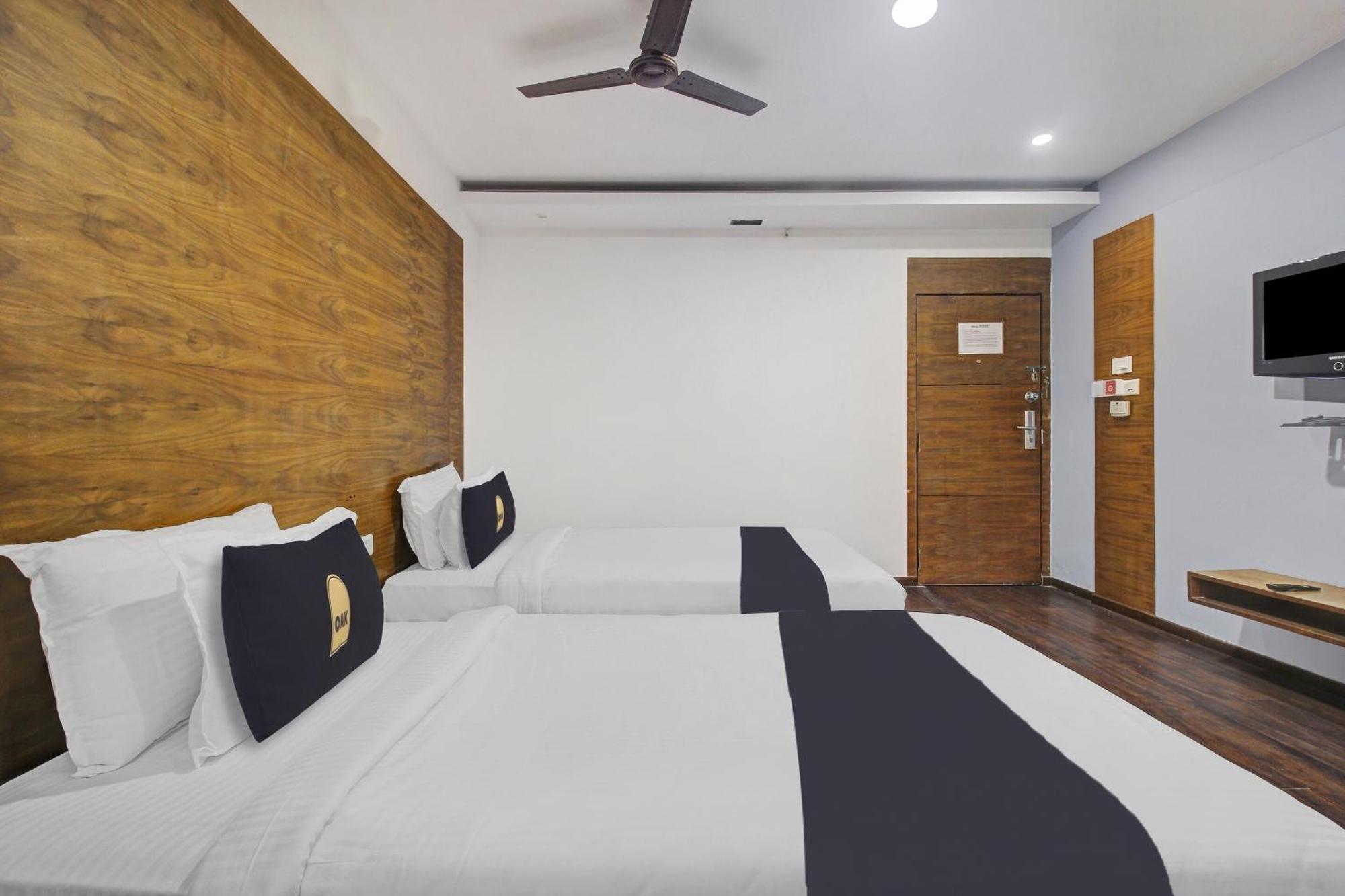 Townhouse Oak The Margi Hotel Near Yosufguda Metro Station Hyderabad Luaran gambar