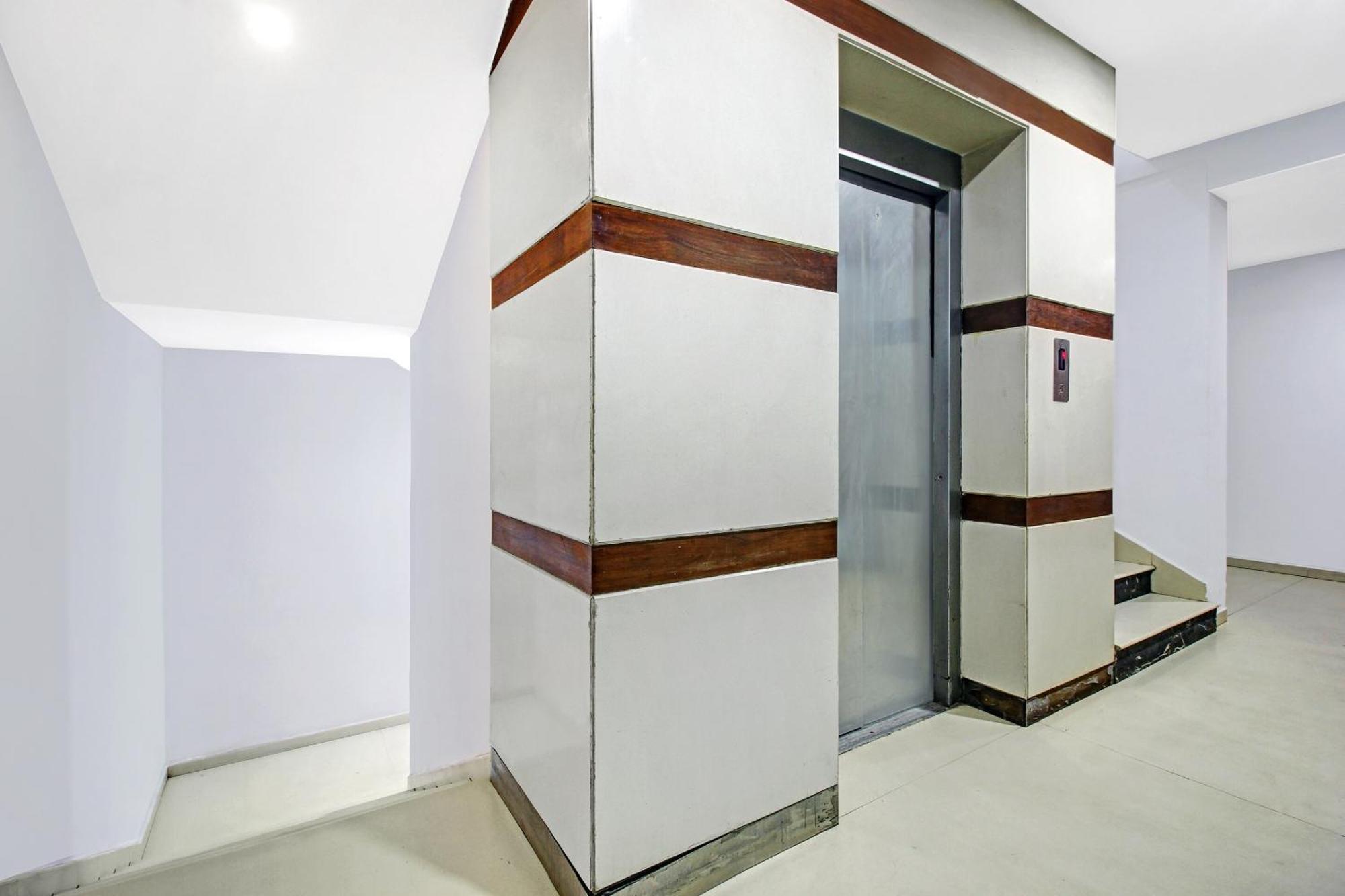Townhouse Oak The Margi Hotel Near Yosufguda Metro Station Hyderabad Luaran gambar