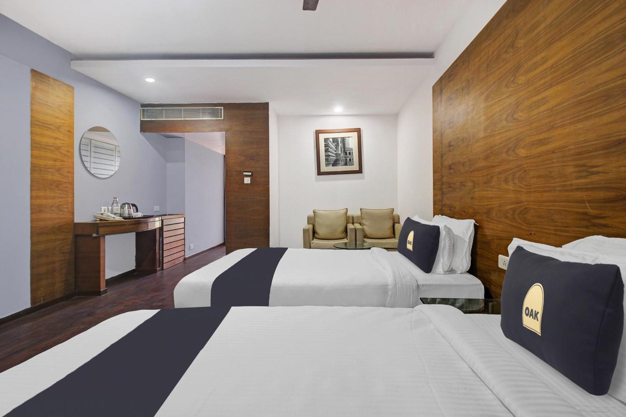 Townhouse Oak The Margi Hotel Near Yosufguda Metro Station Hyderabad Luaran gambar