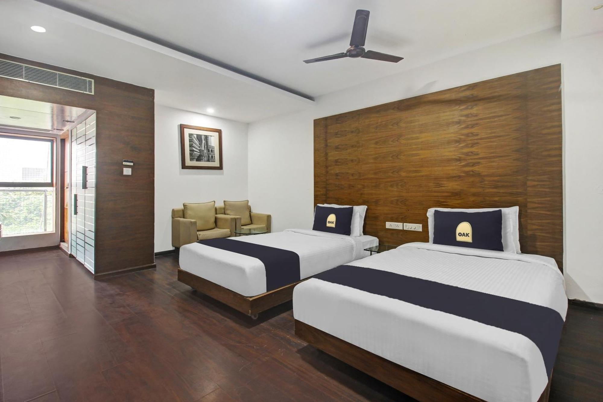 Townhouse Oak The Margi Hotel Near Yosufguda Metro Station Hyderabad Luaran gambar