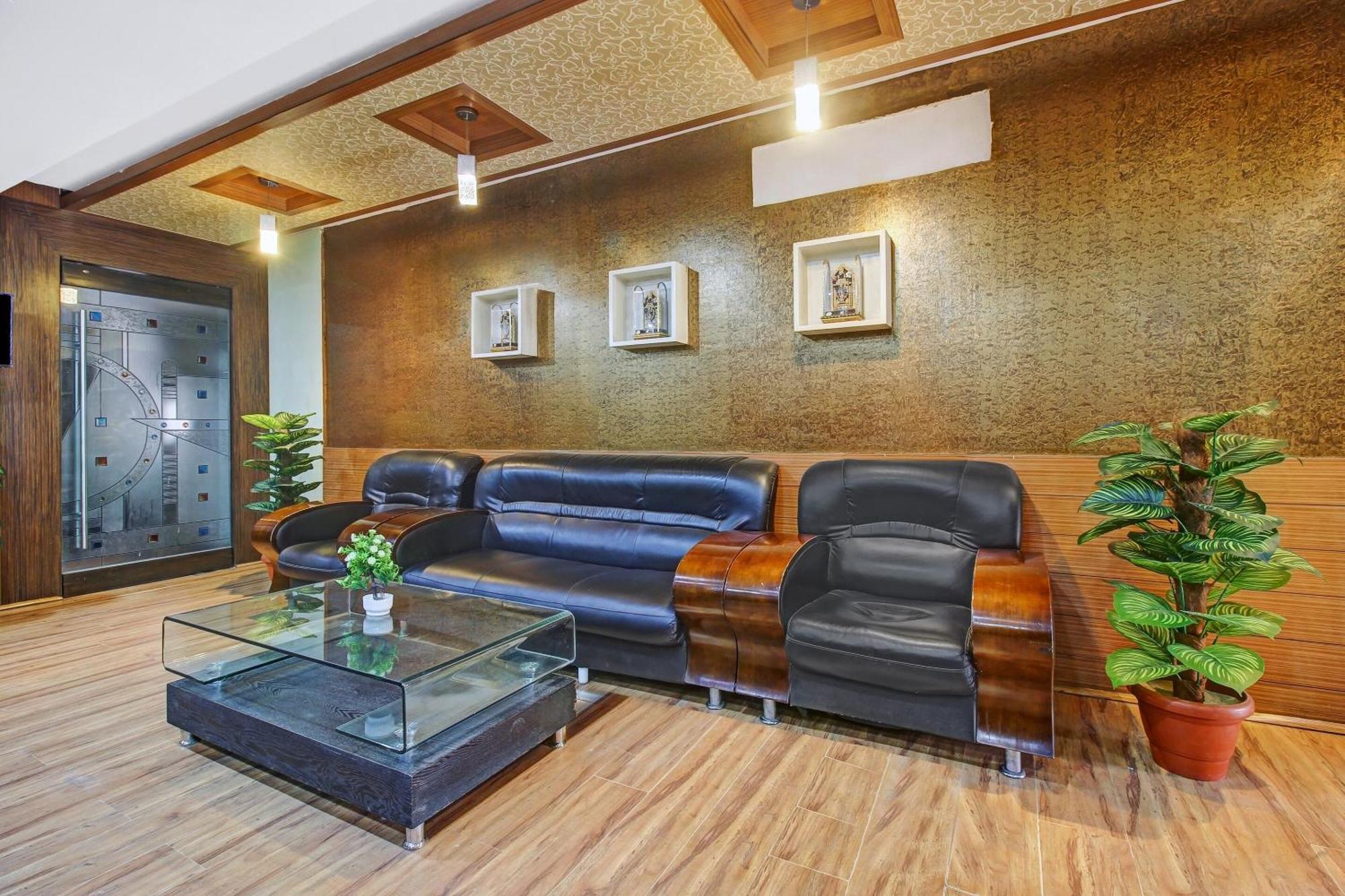 Townhouse Oak The Margi Hotel Near Yosufguda Metro Station Hyderabad Luaran gambar